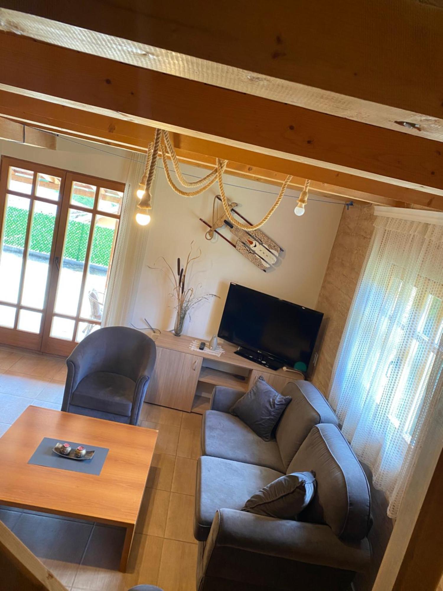 Aphrodite Hills Apartments-Stara Planina Crni Vrh 외부 사진